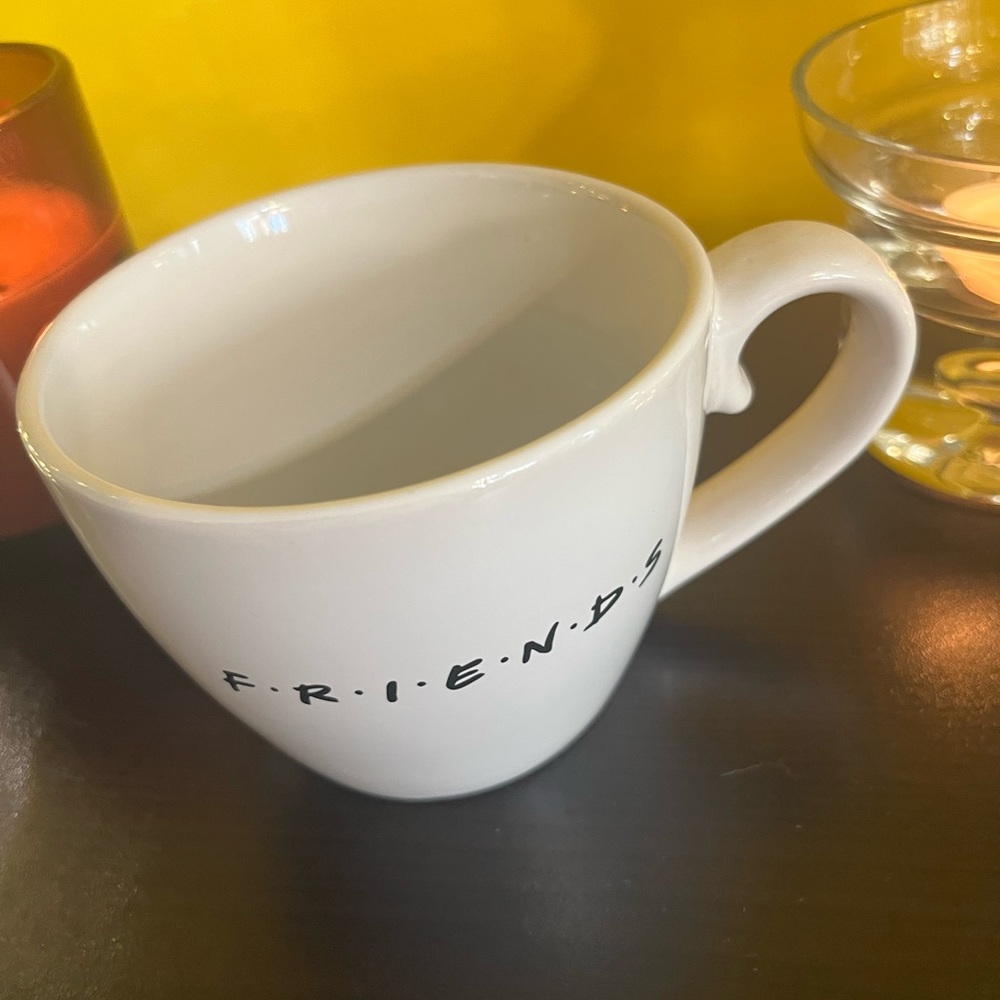 Friends Central Perk Paladone White Ceramic Mug - Picture 7 of 8